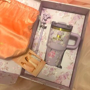 Brand New in Box Stanley x Loveshackfancy 20 oz FlowState Tumbler